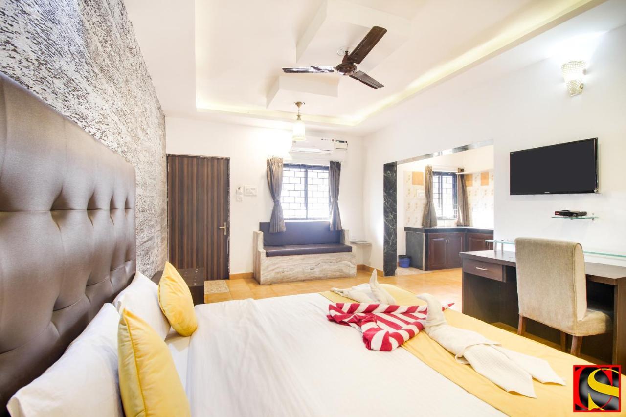 Resort Sands Candolim